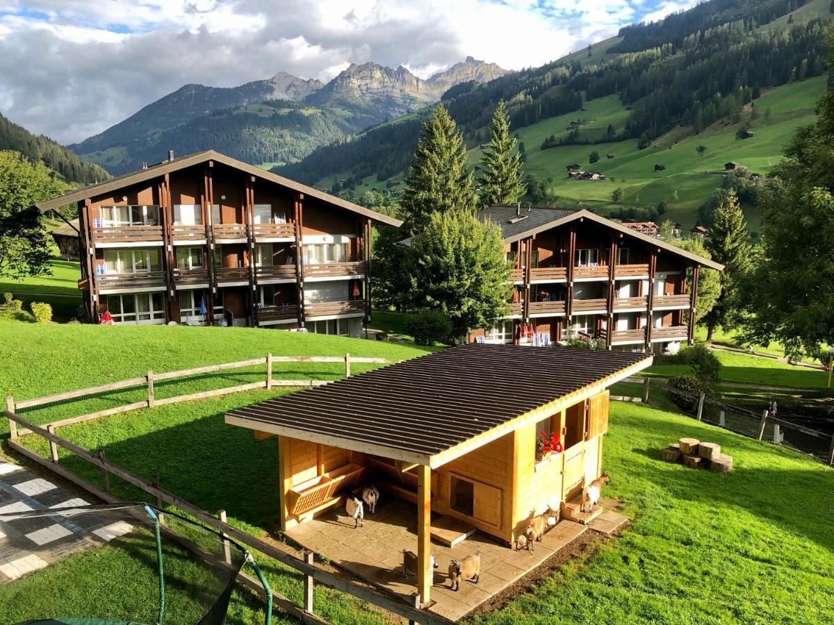 Reka-Feriendorf Lenk Hotel ภายนอก รูปภาพ