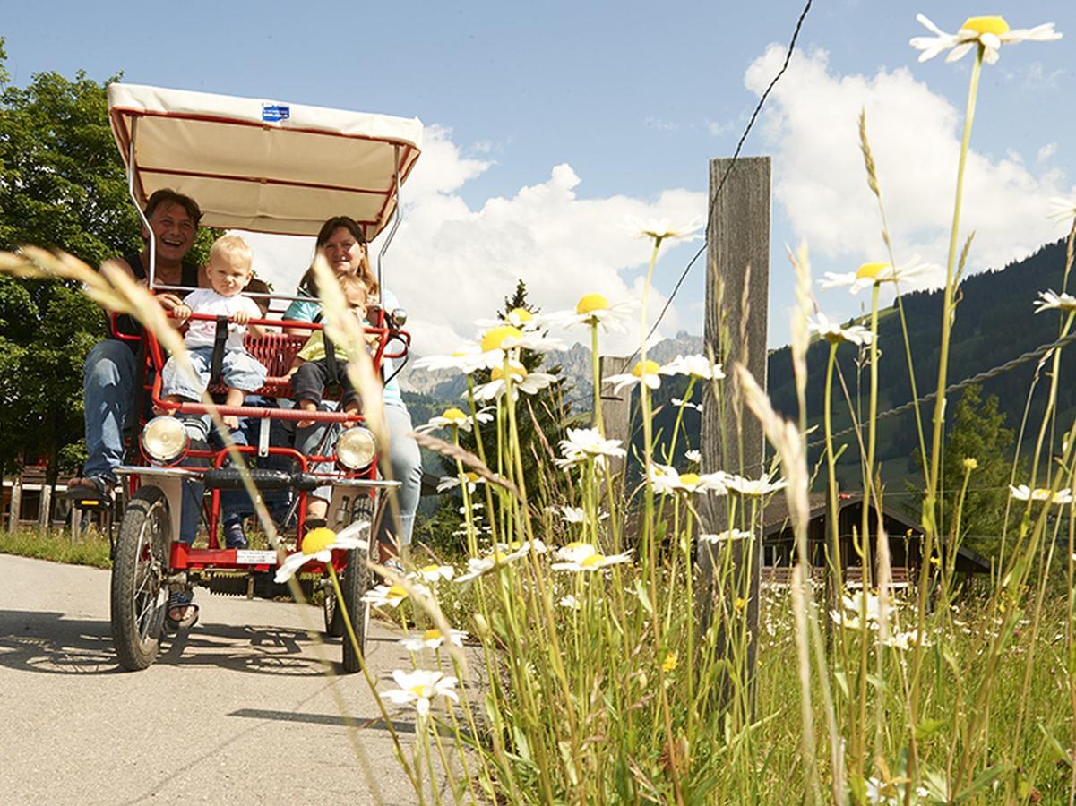 Reka-Feriendorf Lenk Hotel ภายนอก รูปภาพ